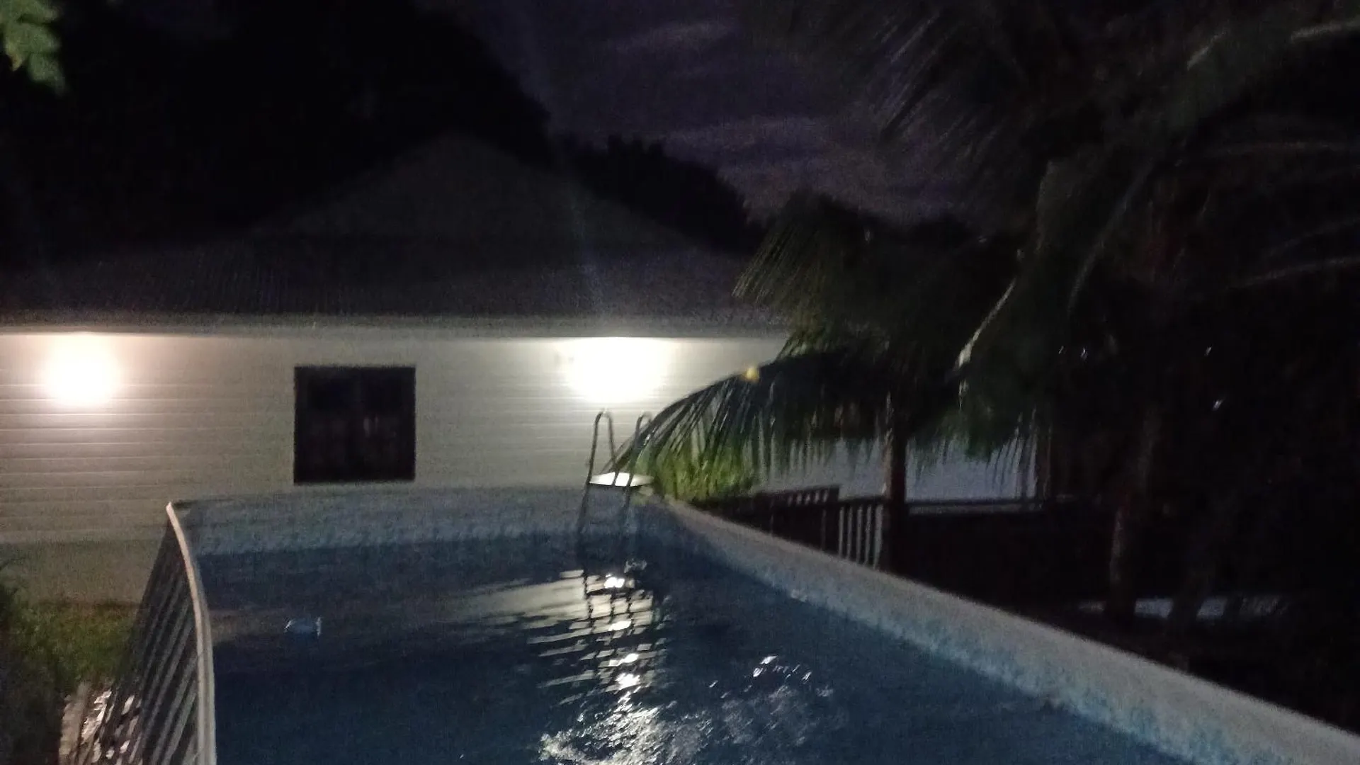 Villa Timokei Fond Saint-Jacques 0*,