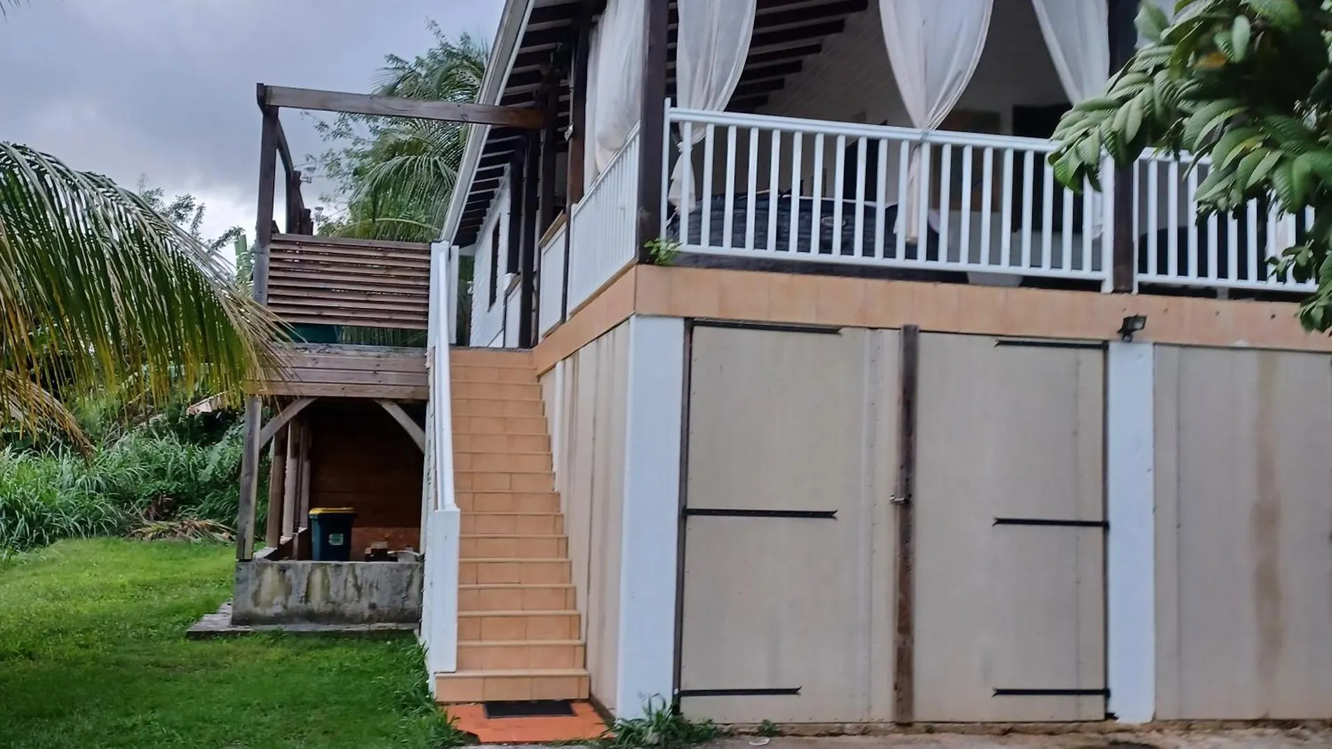 Ferienhaus Villa Timokei Fond Saint-Jacques Martinique